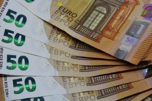Beitragsbild zum Crowdfunding privat Finanzierung des Sudiums
