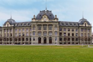 Beitragsbild zum Thema Hochschule und Fachhochschule in Belgien und den Niederlanden