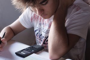 Studienkosten-Rechner Niederlande 2027 für deutsche Studierende